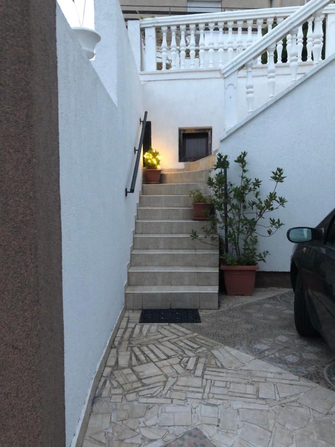 Happiness Apartment Senj  Luaran gambar
