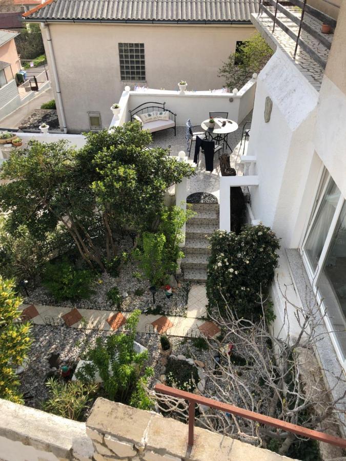 Happiness Apartment Senj  Luaran gambar