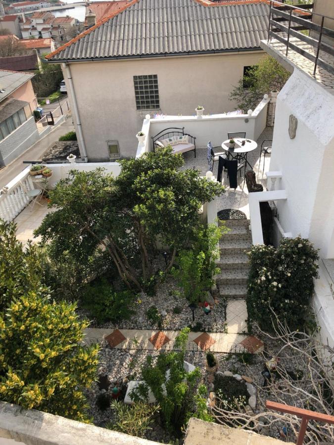 Happiness Apartment Senj  Luaran gambar